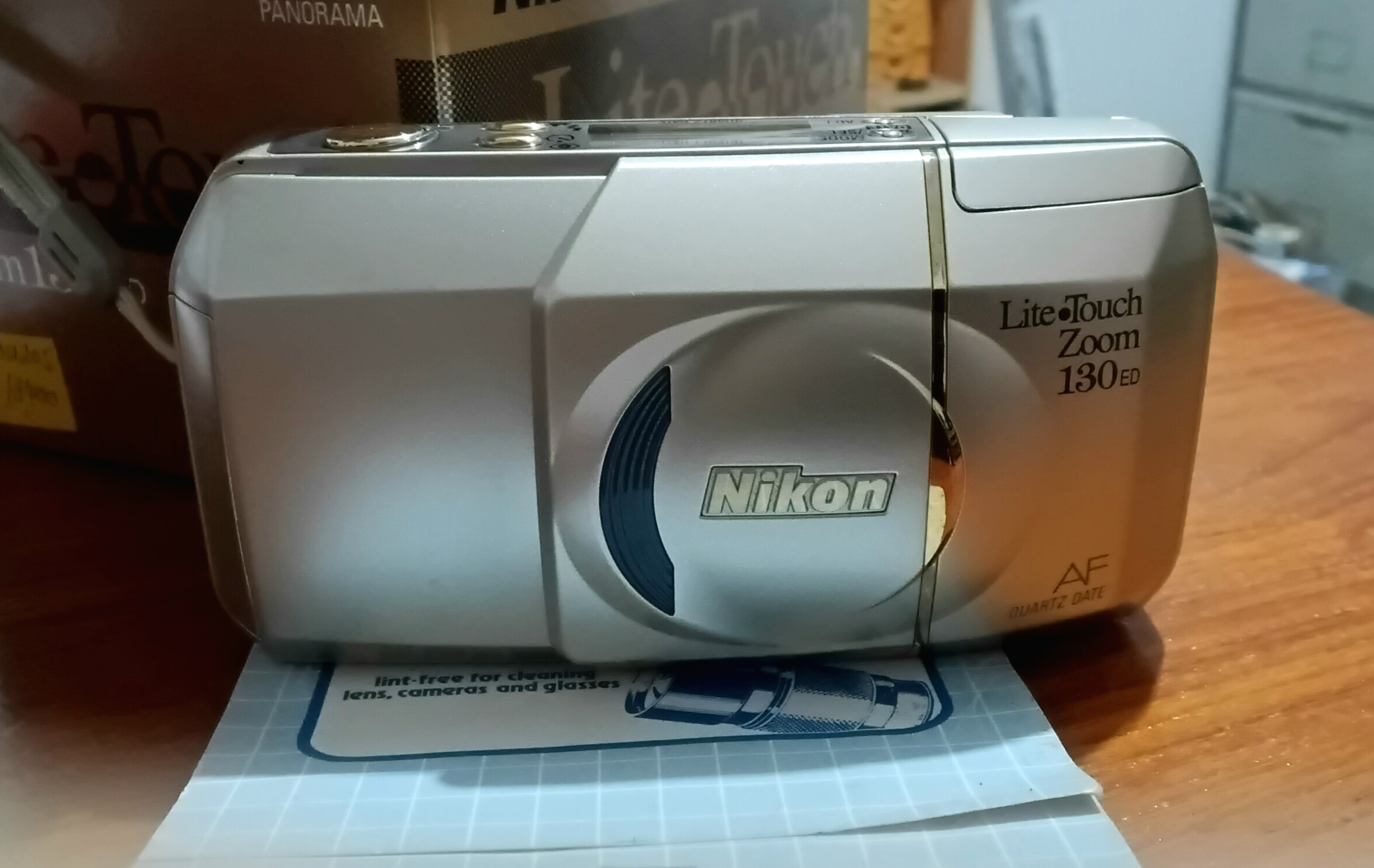 กล้องฟิล์ม Nikon รุ่น Light Touch